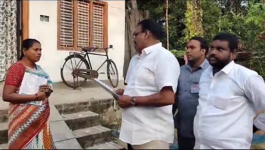 సఖినేటిపల్లి: రాష్ట్రంలో అర్హులందరికీ సంక్షేమ లబ్ధి చేకూరింది: రామేశ్వరంలో ఎమ్మెల్యే రాపాక వరప్రసాదరావు
