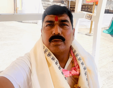महा शिवरात्रि के पावन पर्व पर महाकाल महादेव के दर्शन किया ओर उनका आशीर्वाद वाना रहे ￼
#उज्जैन 
#जयमहाकाल