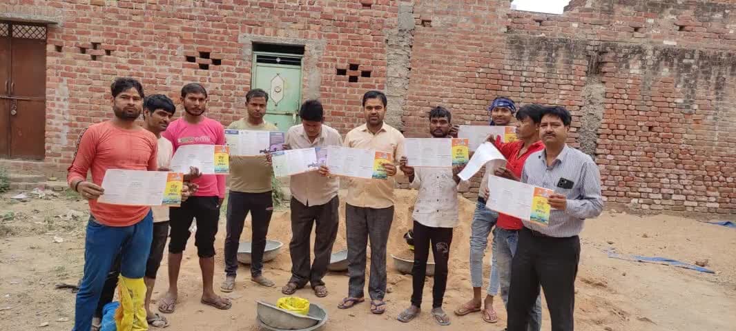 #राष्ट्र #सेवा #में #समर्पित विश्व के सबसे बड़े राजनीतिक दल भारतीय जनता पार्टी के स्थापना दिवस पर #लाभार्थी #संपर्क व सभी कार्यकर्ताओं को हार्दिक बधाई एवं शुभकामनाएं
  #मु०आसिफ #इस्लाम
       जिला अध्यक्ष 
भाजपा अल्पसंख्यक मोर्चा