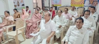सोंडवा: श्रेष्ठ वही बनता है जिसके कर्मों में श्रेष्ठता हो,नारायण भाई ने ब्रह्माकुमार सभागृह अलीराजपुरमेनगरवासियों कोसंबोधितकिया