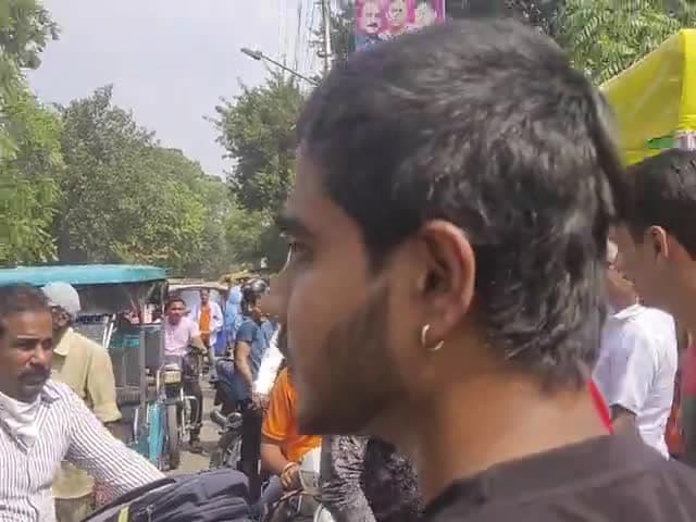 कांचघर में मूर्ति  बैठाने ना देने के कारण हुआ
समिति ने दी धरना।।।😱😱@jabalpur 
#जबलपुर  #jablapur #toady #news
