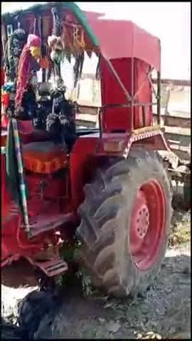 नगरफोर्ट: घाड़ थाना पुलिस ने देवड़ावास कट NH-52 पर अवैध बजरी से भरी एक ट्रैक्टर-ट्रॉली को किया ज़ब्त