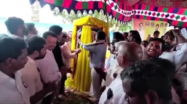 కె.గంగవరం: కే.గంగవరం మండలం పరిధిలోని పలు గ్రామాల్లో బీటీ రోడ్ల నిర్మాణ పనులకు శంకుస్థాపన చేసిన రాష్ట్ర కార్మిక శాఖ మంత్రి సుభాష్