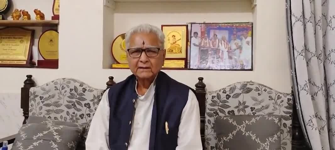 सावधान!
घर से बाहर दोपहर 12 से 4 न निकले। गाड़ी 50 से ऊपर ना चलाए टायर फट सकता हैं एक्सीडेंट होने से बचे।
#राजस्थान #लू