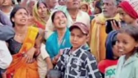 बाबूबरही: संदिग्ध हालत में युवक का शव आम के पेड़ से लटका मिला
