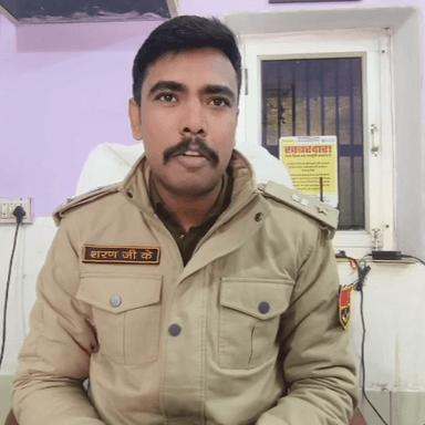 रैणी: दिल्ली-मुंबई एक्सप्रेसवे पर आगे चल रही कार ट्रक से टकराई, तीन लोग गंभीर रूप से घायल, अलवर के जिला अस्पताल में भर्ती