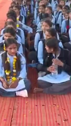 बाड़मेर ग्रामीण: कवास स्कूल में सपनों की विदाई और संस्कारों का सम्मान, 12वीं के छात्रों को आशीर्वाद, भामाशाहों को कृतज्ञ नमन