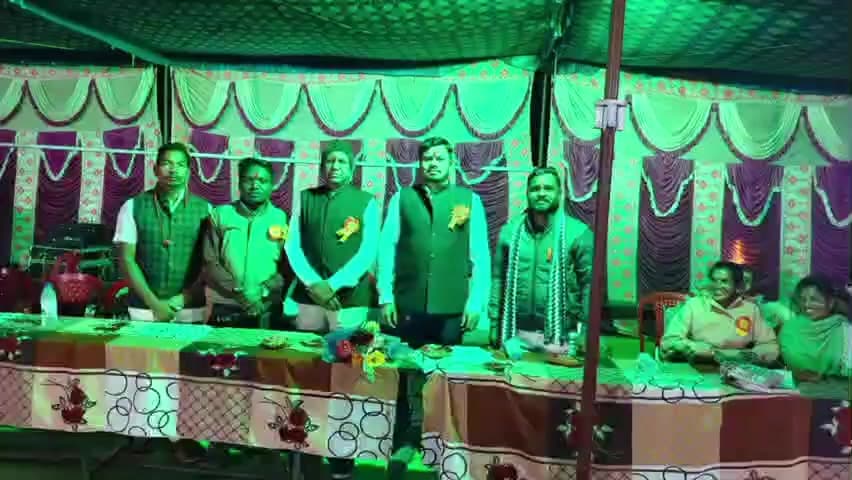 माकड़ी: पूसापाल में दो दिवसीय पंचायत स्तरीय डे नाइट प्रो-कबड्डी प्रतियोगिता का शुभारंभ