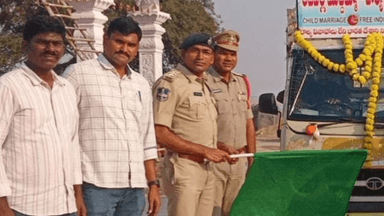 కాటారం: బాల్య వివాహాల నిర్ములనకు రథయాత్రను ప్రారంభించిన కాటారం డీఎస్పీ సూర్య నారాయణ