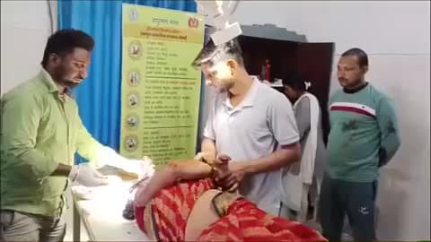 बरहरुवा: तेज रफ्तार ई-रिक्शा की टक्कर से बाइक सवार गंभीर रूप से घायल