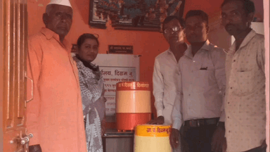 पातुर: दिग्रस बुद्रुकमध्ये ग्रामपंचायतीच्या ५ टक्के दिव्यांग निधीतून पात्र लाभार्थ्यांना 'एक्वा कॅन'चे वाटप