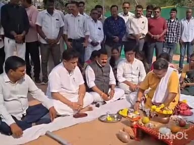 માંડવી: તાલુકા મથક ખાતે ₹.૭.૫૦ કરોડના ખર્ચે નિર્માણ થનાર ગરેડીયા પુલનું ખાતમુરત ધારાસભ્ય કુંવરજીભાઈ હળપતિ ના હસ્તે કરાયું