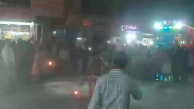 पीसांगन: शहर में महाशिवरात्रि से पूर्व शिव बारात निकली, आज के गोलों के बीच रोमांचकारी नृत्य किया पेश