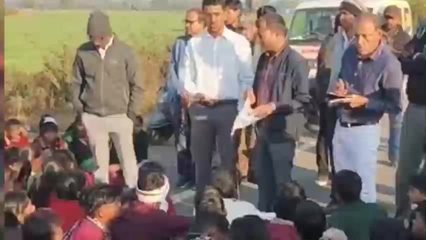 रहटगांव: रहटगांव के एकलव्य विद्यालय की प्राचार्य का तबादला, छात्रों के विरोध के बाद मध्यप्रदेश से उत्तरप्रदेश भेजा गया