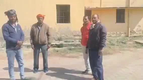 सतबरवा: हलुमाड़ गांव में मैट्रिक के छात्र का फंदे से लटका मिला शव, आत्महत्या के कारणों की जांच में जुटी पुलिस