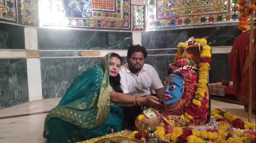 सेगांव: सेगांव के शिवमंदिरों पर भक्तों का तांता! महाशिवरात्रि की रौनक, रुद्राभिषेक से गूंजे बम बम नारे #सेगावन्यूज़,#महाशिवरात्रि