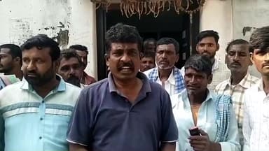 వర్ని: రుద్రూర్ లో యూరియా కొరకు సహకార సంఘం వద్ద  రైతులు ఆందోళన..
