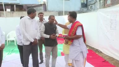 માતર: અન્ન નાગરિક પુરવઠા મંત્રીશ્રી રમણભાઈ સોલંકીએ માતર તાલુકામાં રૂ.૧૫.૮૭ કરોડના વિવિધ વિકાસ કામોની ખાતમુહુર્ત વિધિ કરી.