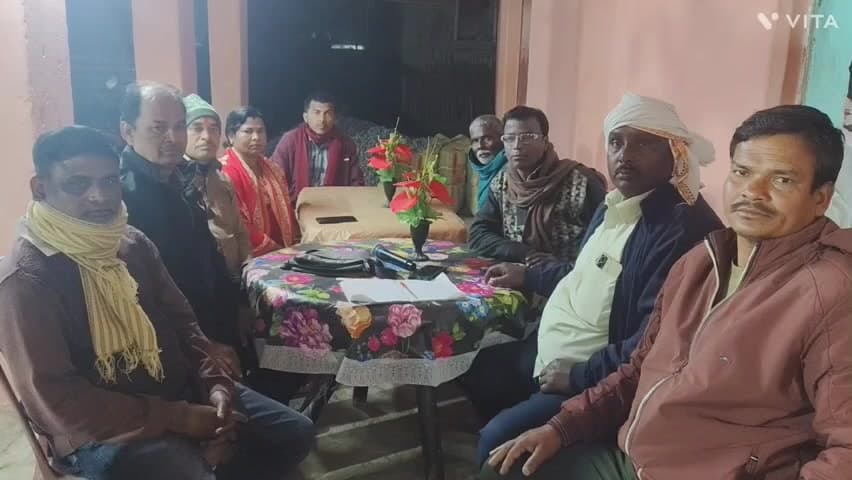 मनसाही :-  शिवरात्रि के शुभ अवसर पर सार्वजनिक शिव मंदिर मोहनपुर में 48 घंटे का अखंड हरिनाम संकीर्तन का शुभारंभ।