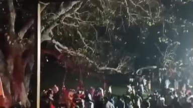 ముమ్మిడివరం: కుండలేశ్వరం వద్ద గోదావరి తీరం భక్తమయం, పటిష్ఠ పోలీస్ బందోబస్తు