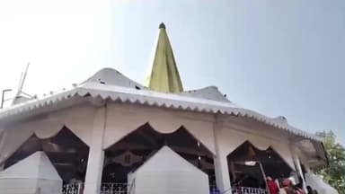 মৰঙী: আজি মহাশিৱৰাত্ৰি, ৰাজ্যৰ ভিন্ন প্ৰান্তৰ সমান্তৰালকৈ নুমলীগড়ৰ ঐতিহাসিক বাবা থানতো শিৱৰাত্ৰিৰ আয়োজন, শ শ ভক্তৰ সমাগম