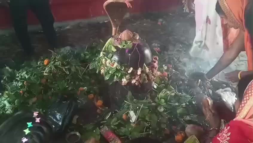 शाहकुंड: शाहकुंड पहाड़ पर गिरवर नाथ मंदिर में शिवरात्रि पर अष्टयाम का आयोजन