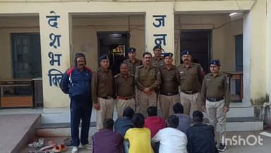 विजयपुर: ग्वालियर समेत कई थानों में दर्जनों अपराध, पुलिस के हत्थे चढ़े शातिर चोर गिरोह के 7 आरोपी, विजयपुर की 2 चोरी का खुलासा