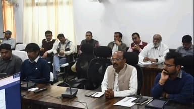 कोटर: समय-सीमा प्रकरणों की समीक्षा बैठक में कलेक्टर ने दिए सख्त निर्देश