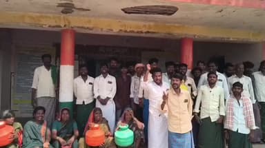 ಮಾನ್ವಿ: ಚಿಕ್ಕಕೊಟ್ನೆಕಲ್ ಗ್ರಾಮದಲ್ಲಿ‌ ಕುಡಿಯುವ ನೀರಿನ ಸಮರ್ಪಕ ಪೂರೈಕೆಗೆ ಆಗ್ರಹಿಸಿ ಪ್ರತಿಭಟನೆ