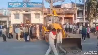दावथ: दावथ बाजार में अतिक्रमण मुक्त कराने के नाम पर केवल खानापूर्ति, दुकानदारों में व्याप्त आक्रोश