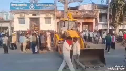 दावथ: दावथ बाजार में अतिक्रमण मुक्त कराने के नाम पर केवल खानापूर्ति, दुकानदारों में व्याप्त आक्रोश