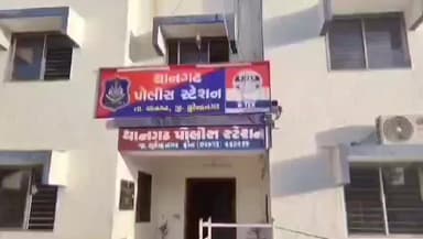 થાનગઢ: મોરથળા ગામે ખનિજ ચોટી કરવાની મનાઈ કરતા યુવાન પર હુમલો