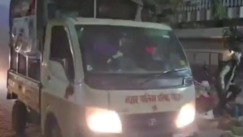 मौदहा: मौदहा में मच्छरों के बढ़ते प्रकोप से निपटने के लिए नगर पालिका परिषद ने शुरू किया विशेष अभियान
