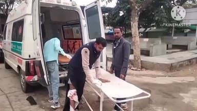 नावां: नावाँ में दो बाइकों की आमने-सामने जोरदार भिड़ंत, एक युवक गंभीर घायल, इलाज के बाद किया गया रेफर