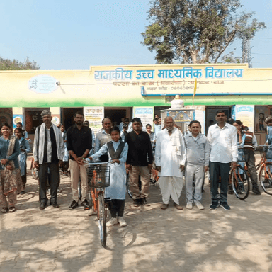 मालाखेड़ा: परसा का बास में 25 छात्रों को साइकिल वितरित की गई, कार्यक्रम का उद्देश्य शिक्षा को बढ़ावा देना