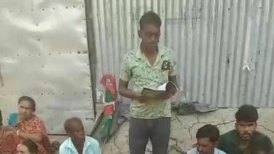 গোসাবা: কুমিরমারীর মন্ডল পাড়ায় ১১৭নং বুথের তৃণমূলের নেতৃত্ব কর্মী সমর্থকদের নিয়ে সাংগঠনিক বৈঠকের আয়োজন করা হলো
