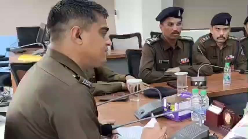 मल्हारगढ़: ग्राम टकरावत और खंडपालिया मार्ग पर नारकोटिक्स विंग और तस्करों के बीच फायरिंग, एक बंदूक जब्त