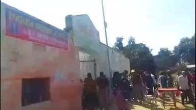 मेजा: यमुनापार में कड़ी सुरक्षा के बीच यूपी बोर्ड परीक्षा शुरू, पहली पाली शांतिपूर्ण संपन्न