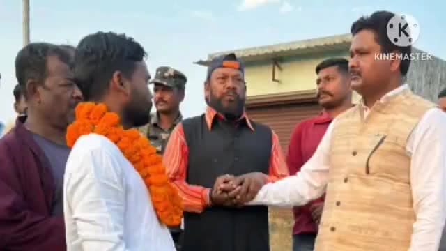 तमाड़ 1: बुंडू नगर पंचायत चुनाव: शंकर सिंह मुंडा के समर्थन में पैदल मार्च, अध्यक्ष पद के लिए कर रहे हैं प्रचार