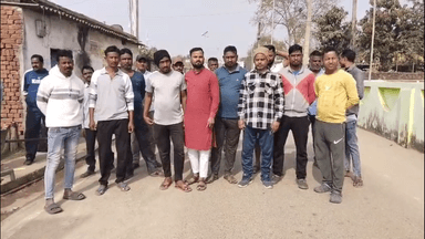 जमुआ: वार्ड 5 में बूथ बदलने पर मतदाताओं का आक्रोश, पेसरागढ़ा से मोहनपुर में शिफ्ट करने पर उठे सवाल