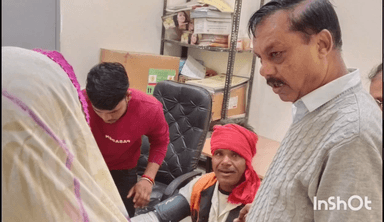 आरोन: एसडीएम ने किया सामुदायिक स्वास्थ्य केंद्र आरोन का औचक निरीक्षण, स्वास्थ्य सेवाओं में सुधार के दिए आदेश