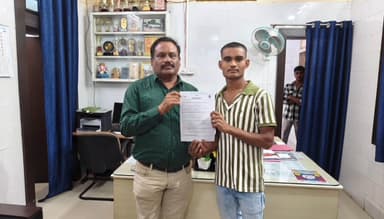 खिलचीपुर: बाईहेड़ा गांव के किसान पुत्र सुनील वर्मा बने भारतीय नौसैनिक, अग्निवीर योजना में हुआ चयन