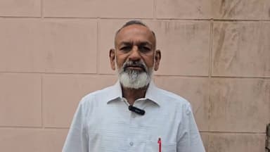 ઉમરપાડા: રામ કબીર શાળા ખાતે ધોરણ 10 અને 12 ની પરીક્ષાને લઈને વિધાર્થીઓને માર્ગ દર્શન આપવામાં આવ્યું
