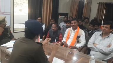 शाहबाद: कोतवाली कैंपस में पीस कमेटी की बैठक संपन्न, त्यौहार आपसी भाईचारे और सद्भाव के साथ मनाने की अपील की गई