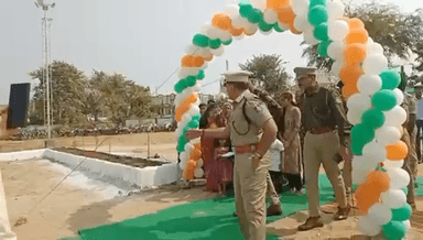 વડાલી: પોલીસ અધિક્ષકની ઉપસ્થિતિમાં લોક દરબાર યોજાયો,વિસ્તારના પ્રશ્નોનું નિરાકરણ અને કાયદો વ્યવસ્થા જળવાઈ રહે તે માટે સૂચન કરાયું.