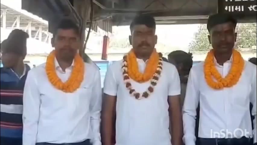 तोपचांची: गोमो के तीन युवकों का सीआरपीएफ में चयन, प्रशिक्षण के लिए रवाना