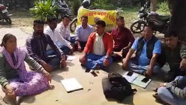 राशमि: पटवारी प्रमोद कुमार का निलंबन, राशमी पटवार संघ ने कार्य बहिष्कार किया, संघ ने निलंबन को द्वेषपूर्ण बताया