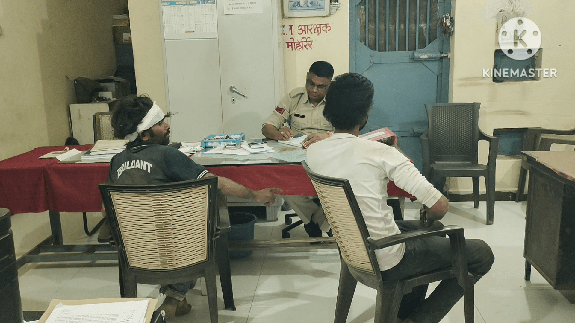 पंधाना: रूस्तमपुर में पेट्रोल पंप के पास मामूली बात पर दो युवकों से मारपीट, पुलिस चौकी में शिकायत दर्ज