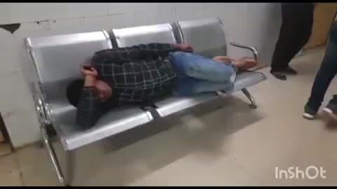 मड़ावरा: बम्होरी कलां के पास बाइक असंतुलित होकर गिरने से बाइक चालक घायल हुआ