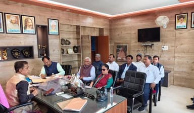 अरेराज: विश्वविद्यालय से पहुंची तीन सदस्यीय टीम ने अरेराज MSSG कॉलेज का किया निरीक्षण